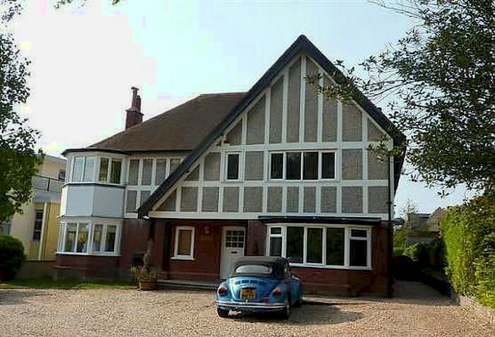 2 Bedroom Flat To Rent In Lower Parkstone, BH14