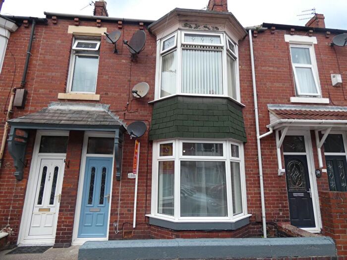 2 Bedroom Flat To Rent In Birchington Avenue, South Shields, Tyne And Wear, NE33