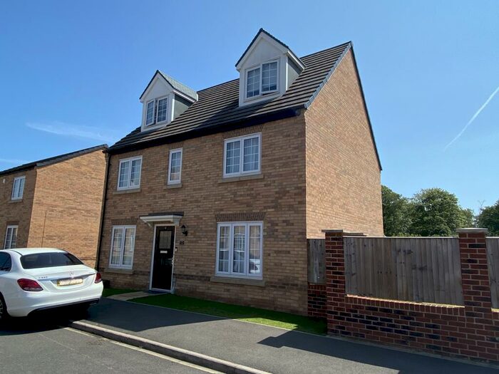 5 Bedroom House To Rent In Field View Drive, Auckley, DN9