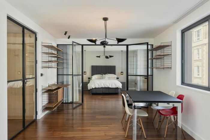 3 Bedroom Flat To Rent In Vetro Building, Clere Street, EC2A