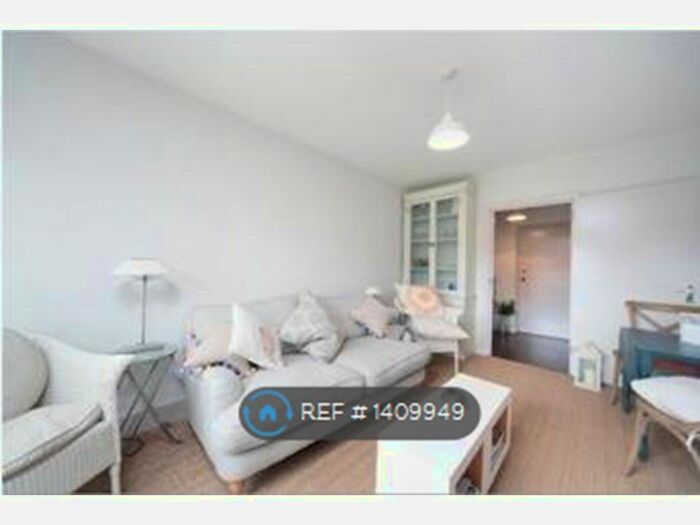 1 Bedroom Flat To Rent In Clifford Court, Wandsworth, London, SW18