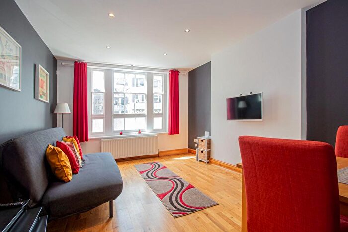 1 Bedroom Flat To Rent In Paul Street, London, EC2A