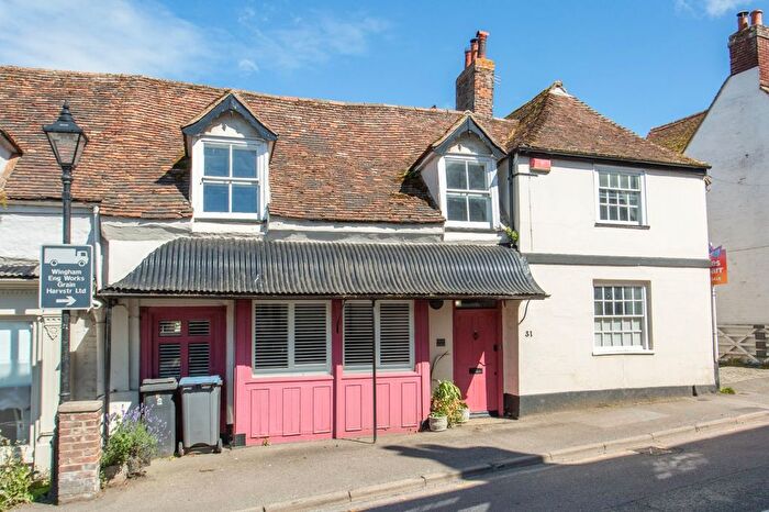 2 Bedroom End Terrace House For Sale In High Street, Wingham, Canterbury, Kent, CT3