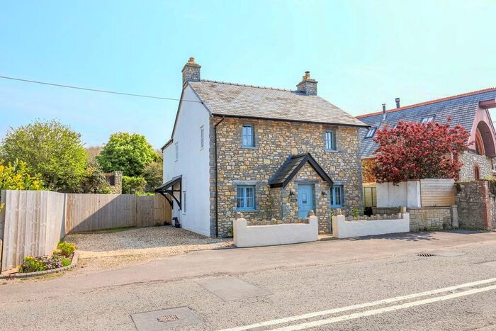 4 Bedroom Detached House For Sale In Station Terrace, East Aberthaw, Vale Of Glamorgan, CF62