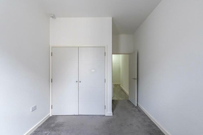 2 Bedroom Apartment To Rent In Griffon House - Bedminster, BS3