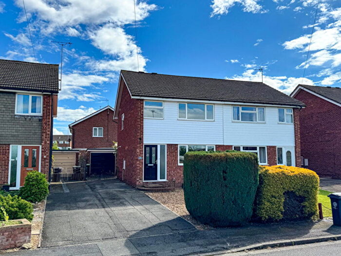 3 Bedroom Semi-Detached House To Rent In Byron Crescent, Rushden, NN10