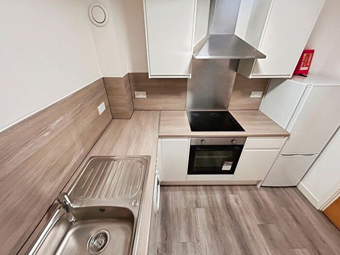 1 Bedroom Flat To Rent In Rockingham Street, Sheffield, South Yorkshire, S1