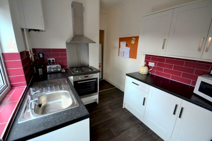 4 Bedroom Terraced House To Rent In Southampton Road, Northampton, NN4