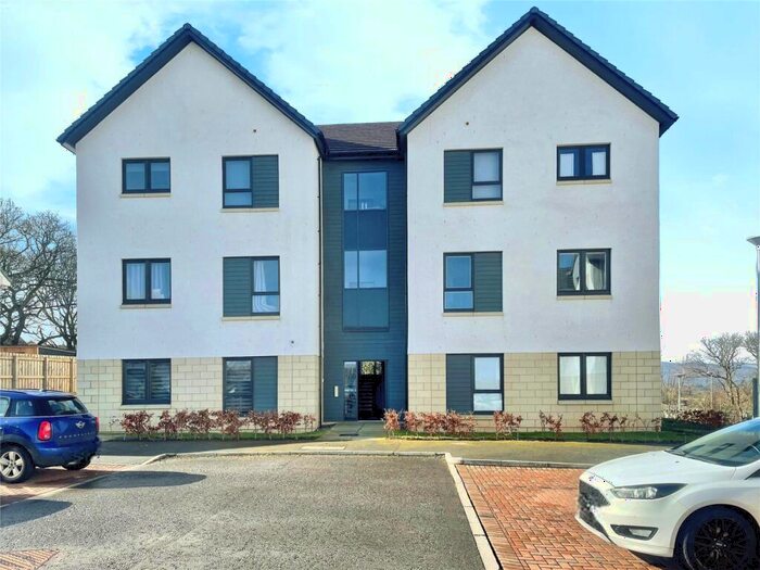 2 Bedroom Flat To Rent In Atholl Place, Inverness, Highland, IV2