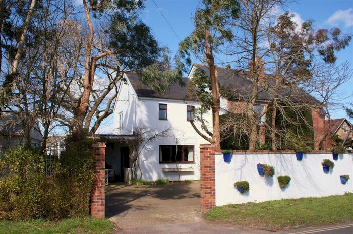 3 Bedroom Semi-Detached House To Rent In Barnham Lane, Walberton, BN18