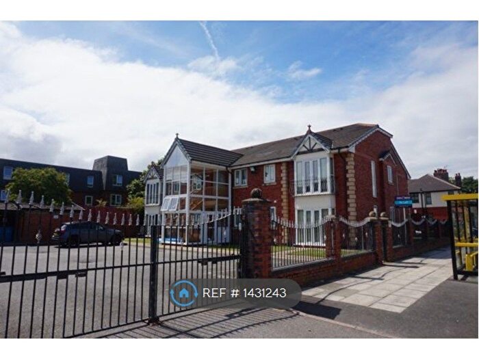2 Bedroom Flat To Rent In Dovedale Road, Liverpool, L18