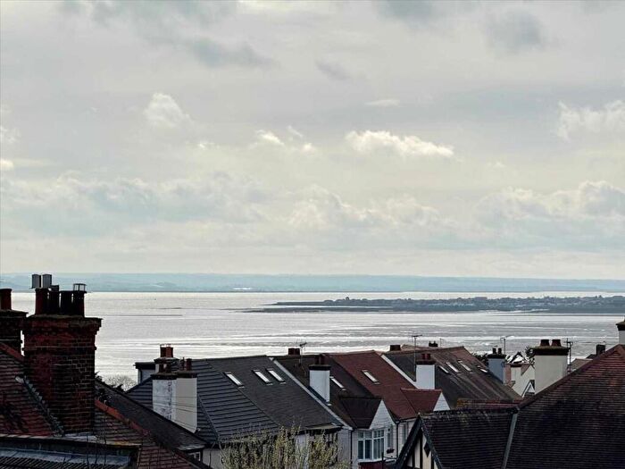 5 Bedroom Semi Detached House To Rent In Woodfield Road, Leigh On Sea, SS9