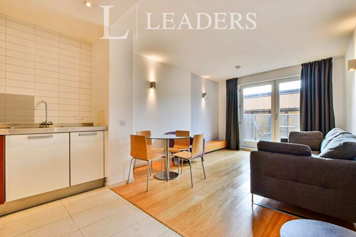 1 Bedroom Apartment To Rent In Skyline Central, Goulden Street, Manchester, M4