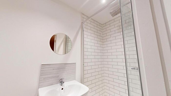 1 Bedroom House To Rent In Lemyngton Street, Loughborough, LE11