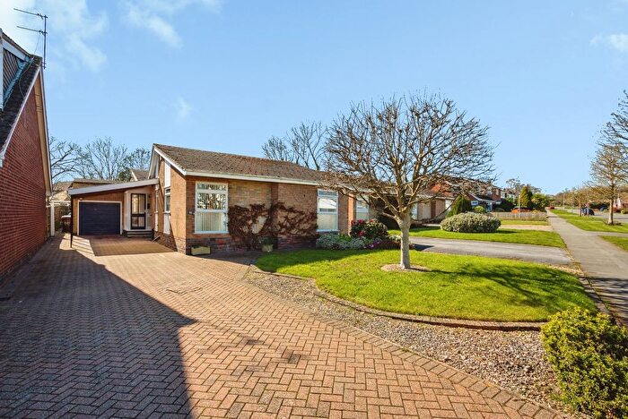 3 Bedroom Bungalow For Sale In Leconfield Road, Loughborough, Leicestershire, LE11