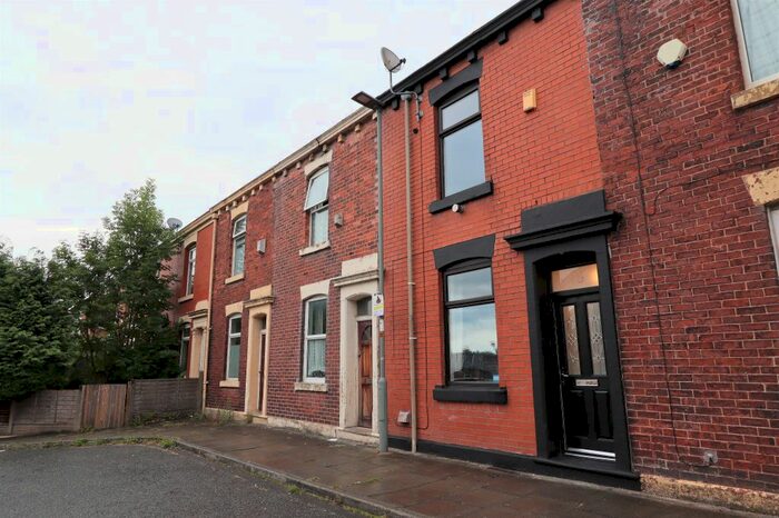 2 Bedroom Terraced House To Rent In Kirby Road, Blackburn, BB2
