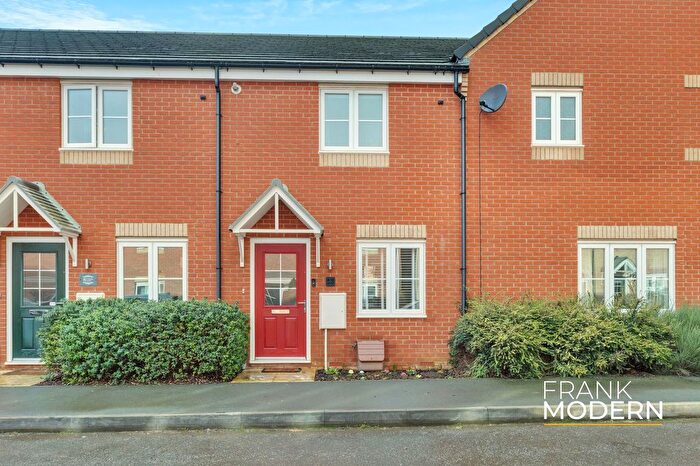 2 Bedroom Terraced House For Sale In Tollesbury Avenue, Barleythorpe, LE15