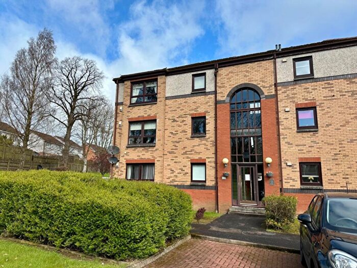 2 Bedroom Flat For Sale In Parkvale Way, Erskine, Renfrewshire, PA8