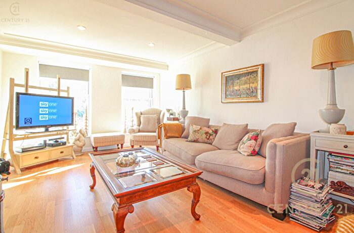 3 Bedroom Terraced House To Rent In Church Road, London, SW19