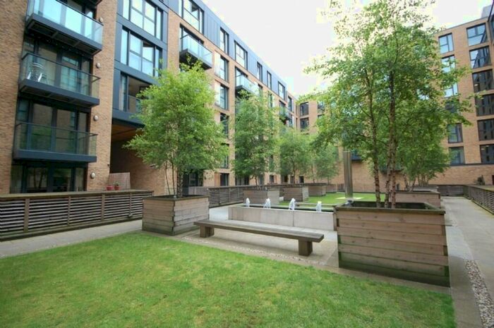 2 Bedroom Apartment To Rent In Southside, St Johns Walk, B5