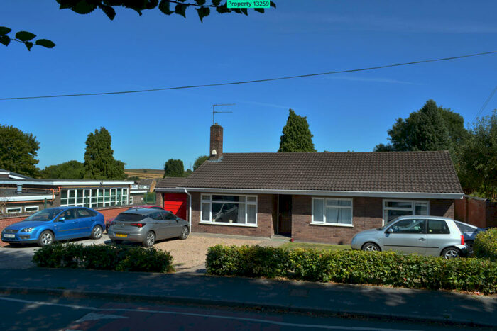 1 Bedroom Bungalow To Rent In Brough Road, Burton-on-trent, DE15
