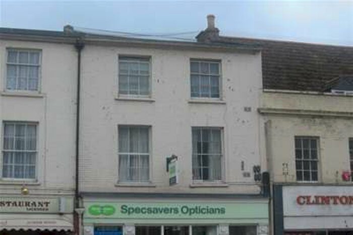 2 Bedroom Flat To Rent In Bridport, DT6