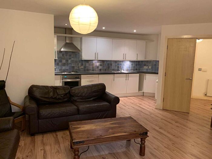 2 Bedroom Apartment To Rent In Candleford Road, Withington, M20