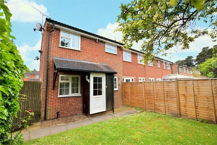 1 Bedroom End Of Terrace House To Rent In Crofton Close, Forest Park, Bracknell, Berkshire, RG12