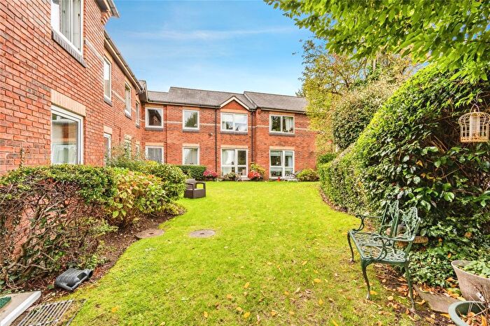 1 Bedroom Flat For Sale In Homebeck House, Gatley, SK8