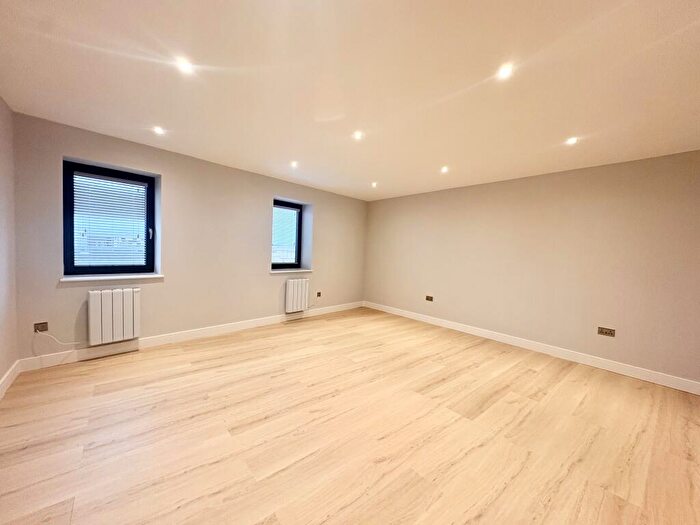 1 Bedroom Apartment To Rent In London Road, Waterlooville, PO7