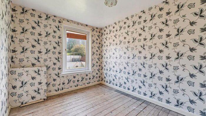 2 Bedroom Semi-Detached House For Sale In Curzon Street, Ruchill, Glasgow, G20