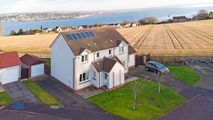 3 Bedroom Semi-Detached House For Sale In Hamilton Avenue, Tayport, DD6
