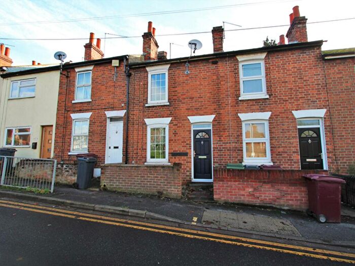 2 Bedroom Terraced House To Rent In Pell Street, Reading, Reading, RG1