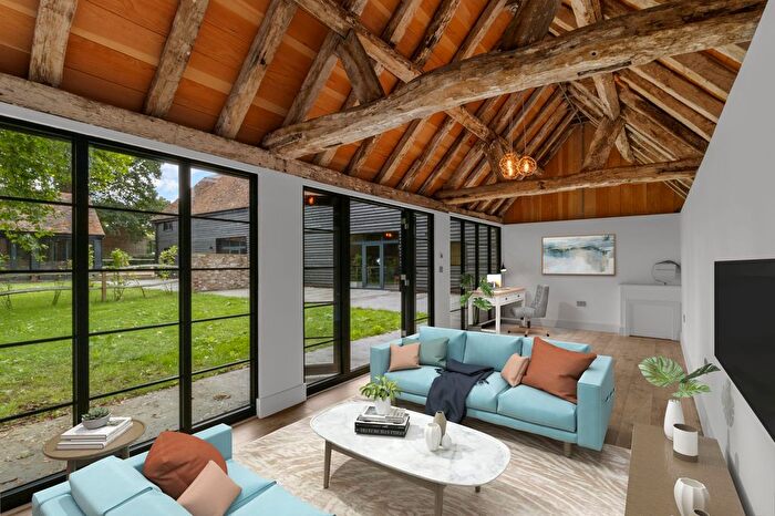 3 Bedroom Property For Sale In Kite Barns, Guildford Road, RH12