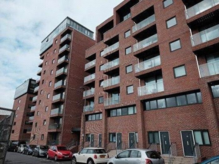 1 Bedroom Apartment To Rent In Tabley Street, Liverpool, Merseyside, L1
