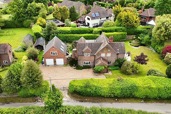 5 Bedroom Detached House For Sale In Broombarn Lane, Great Missenden, HP16