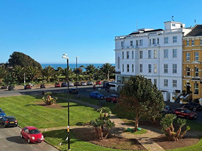 2 Bedroom Apartment For Sale In Wilmington Square, Eastbourne, East Sussex, BN21