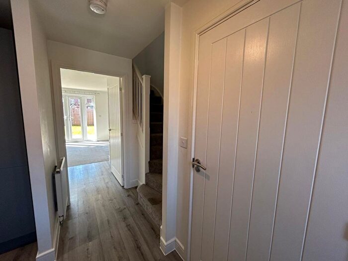 2 Bedroom End Of Terrace House To Rent In Sloe Court, Stratford-Upon-Avon, Warwickshire, CV37