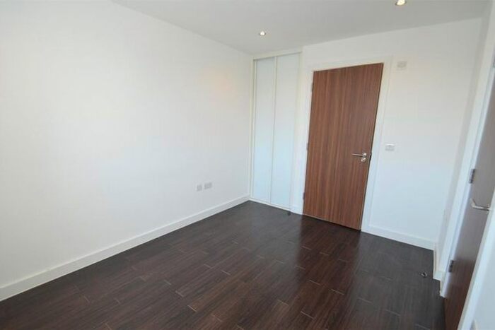 1 Bedroom Flat To Rent In Wellesley Road, Sutton, SM2