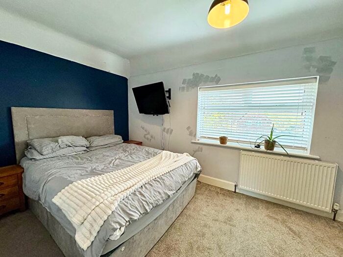 2 Bedroom Semi-Detached House For Sale In Fairway, Waltham, Grimsby, DN37