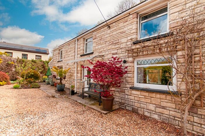3 Bedroom Detached House For Sale In Deryl House, Gilfach Road, Upper Cwmtwrch, Swansea, SA9
