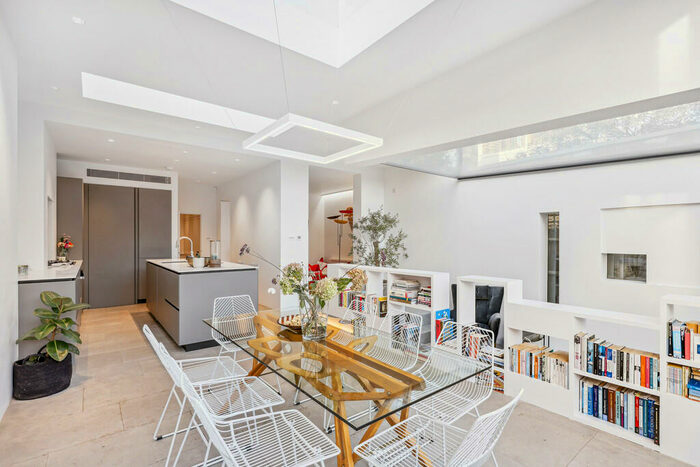 5 Bedroom Terraced House To Rent In Gerard Road, London, SW13