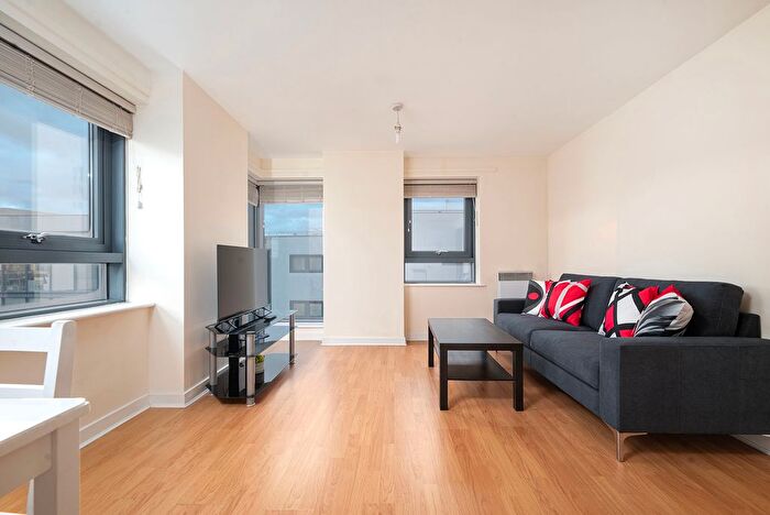 1 Bedroom Flat To Rent In Cam Road, London, E15