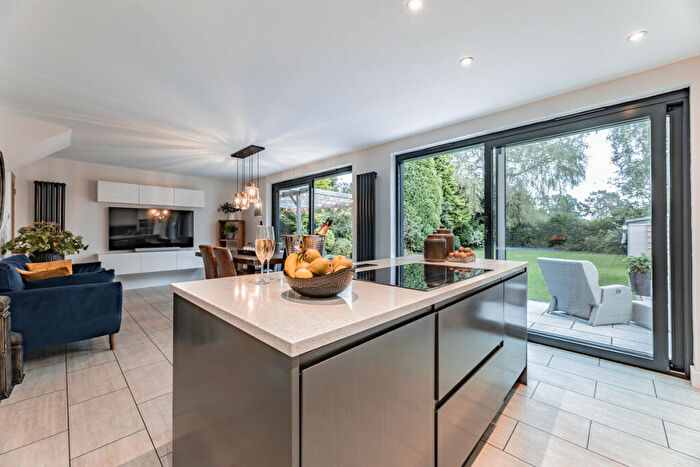 4 Bedroom Detached House For Sale In Chester Road, Woodford, SK7