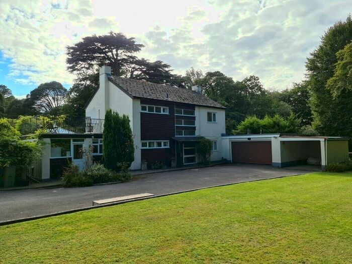 5 Bedroom Detached House To Rent In Lyndhurst Road, Bransgore, BH23