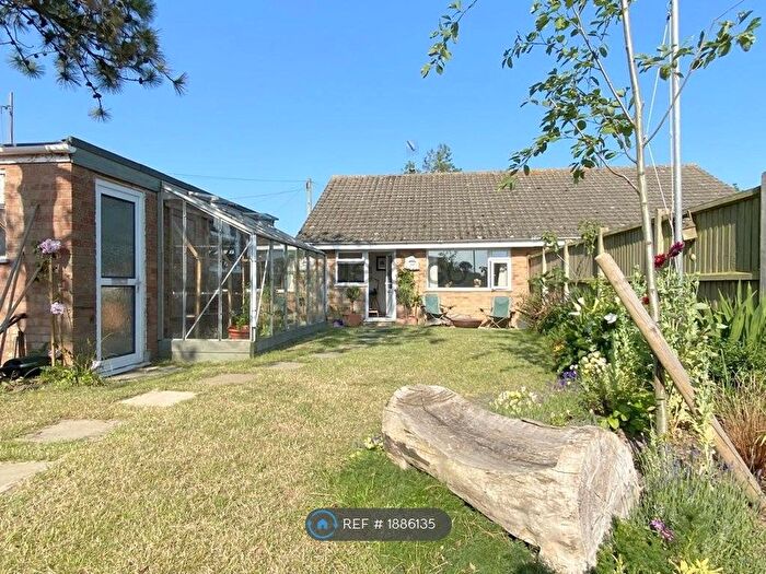 2 Bedroom Bungalow To Rent In The Pippins, Blundeston, NR32