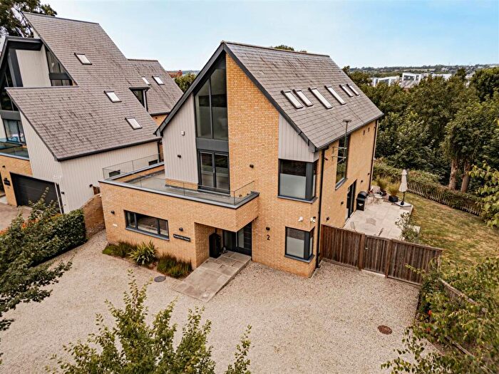 4 Bedroom Detached House For Sale In Puckle Lane, Canterbury, CT1