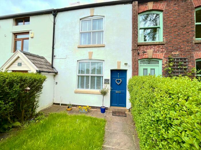 2 Bedroom Terraced House To Rent In Well Street, Ainsworth, Bolton, BL2
