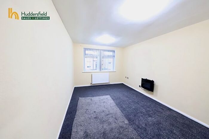 1 Bedroom Flat To Rent In Eldon Road, Huddersfield, HD1