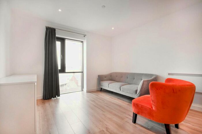 1 Bedroom Flat To Rent In Hagley Road, Edgbaston, Birmingham, B16